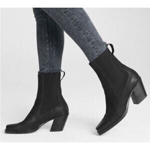 Rag & Bone Axis Chelsea Boots •37/ 7• Black Leather Heeled Ankle Square Toe $515